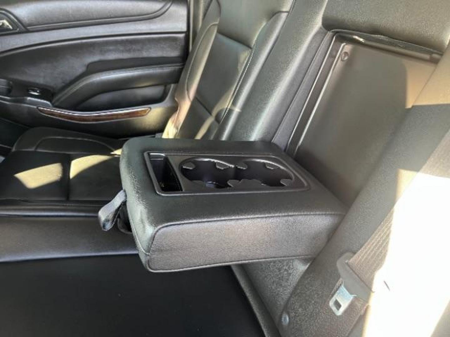 2018 Black /Jet Black/Dark Ash Chevrolet Suburban LT (1GNSKHKCXJR) with an EcoTec3 5.3L V-8 gasoline direct injection engine, Automatic transmission, located at 1865 East Red Hills Pkwy, St. George, 84770, (435) 628-0023, 37.120850, -113.543640 - We specialize in helping ALL people get the best financing available. No matter your credit score, good, bad or none we can get you an amazing rate. Had a bankruptcy, divorce, or repossessions? We give you the green light to get your credit back on the road. Low down and affordable payments that fit - Photo#22