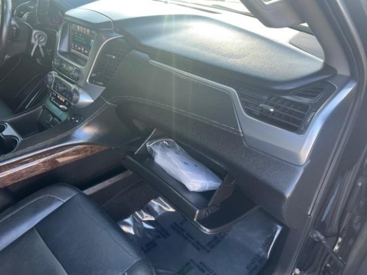 2018 Black /Jet Black/Dark Ash Chevrolet Suburban LT (1GNSKHKCXJR) with an EcoTec3 5.3L V-8 gasoline direct injection engine, Automatic transmission, located at 1865 East Red Hills Pkwy, St. George, 84770, (435) 628-0023, 37.120850, -113.543640 - We specialize in helping ALL people get the best financing available. No matter your credit score, good, bad or none we can get you an amazing rate. Had a bankruptcy, divorce, or repossessions? We give you the green light to get your credit back on the road. Low down and affordable payments that fit - Photo#32
