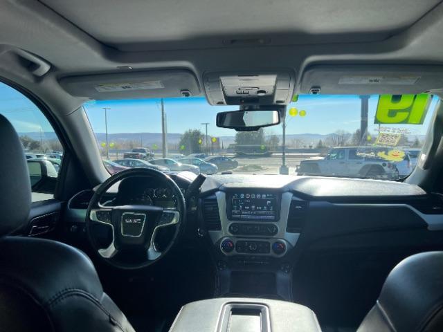 2019 Quicksilver Metallic /Jet Black GMC Yukon XL SLT (1GKS2GKCXKR) , Automatic transmission, located at 1865 East Red Hills Pkwy, St. George, 84770, (435) 628-0023, 37.120850, -113.543640 - We specialize in helping ALL people get the best financing available. No matter your credit score, good, bad or none we can get you an amazing rate. Had a bankruptcy, divorce, or repossessions? We give you the green light to get your credit back on the road. Low down and affordable payments that fit - Photo#25
