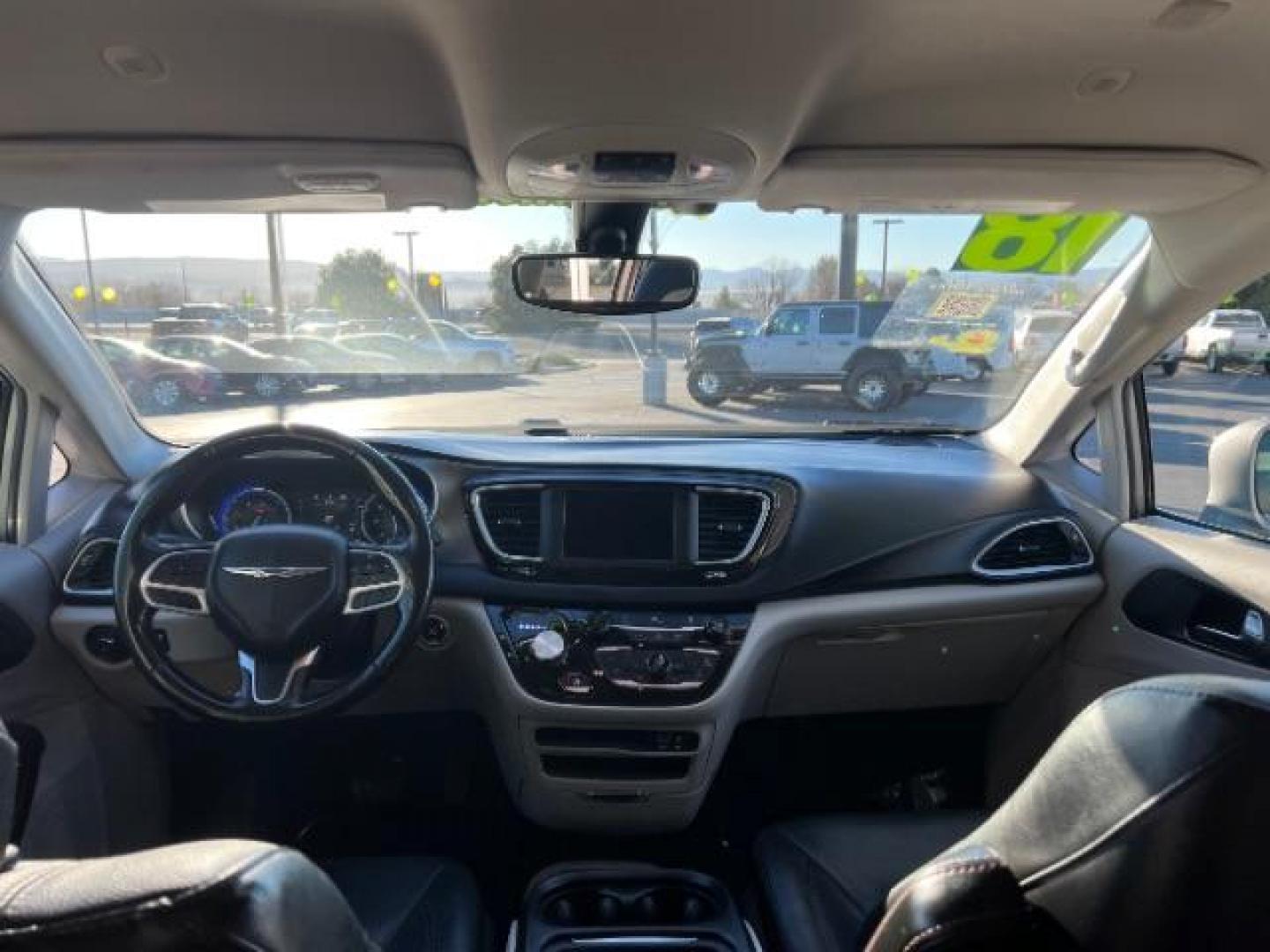 2020 Ceramic Gray Clearcoat /Black/Alloy Chrysler Pacifica Touring L (2C4RC1BG4LR) with an 3.6L V-6 DOHC engine, Automatic transmission, located at 1865 East Red Hills Pkwy, St. George, 84770, (435) 628-0023, 37.120850, -113.543640 - We specialize in helping ALL people get the best financing available. No matter your credit score, good, bad or none we can get you an amazing rate. Had a bankruptcy, divorce, or repossessions? We give you the green light to get your credit back on the road. Low down and affordable payments that fit - Photo#21