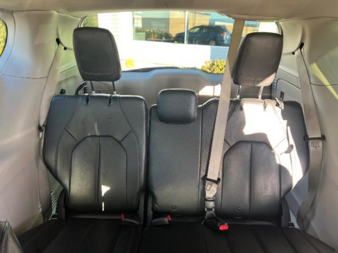 2020 Ceramic Gray Clearcoat /Black/Alloy Chrysler Pacifica Touring L (2C4RC1BG4LR) with an 3.6L V-6 DOHC engine, Automatic transmission, located at 1865 East Red Hills Pkwy, St. George, 84770, (435) 628-0023, 37.120850, -113.543640 - We specialize in helping ALL people get the best financing available. No matter your credit score, good, bad or none we can get you an amazing rate. Had a bankruptcy, divorce, or repossessions? We give you the green light to get your credit back on the road. Low down and affordable payments that fit - Photo#23