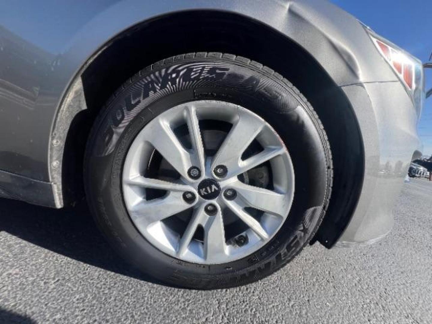 2018 Platinum Graphite /Black Kia Optima LX (5XXGT4L38JG) with an Theta II 2.4L I-4 gasoline direct injection engine, Automatic transmission, located at 1865 East Red Hills Pkwy, St. George, 84770, (435) 628-0023, 37.120850, -113.543640 - We specialize in helping ALL people get the best financing available. No matter your credit score, good, bad or none we can get you an amazing rate. Had a bankruptcy, divorce, or repossessions? We give you the green light to get your credit back on the road. Low down and affordable payments that fit - Photo#9