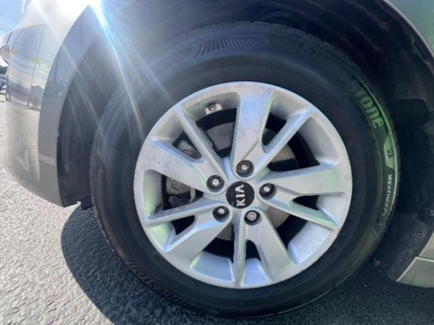 2018 Platinum Graphite /Black Kia Optima LX (5XXGT4L38JG) with an Theta II 2.4L I-4 gasoline direct injection engine, Automatic transmission, located at 1865 East Red Hills Pkwy, St. George, 84770, (435) 628-0023, 37.120850, -113.543640 - We specialize in helping ALL people get the best financing available. No matter your credit score, good, bad or none we can get you an amazing rate. Had a bankruptcy, divorce, or repossessions? We give you the green light to get your credit back on the road. Low down and affordable payments that fit - Photo#10