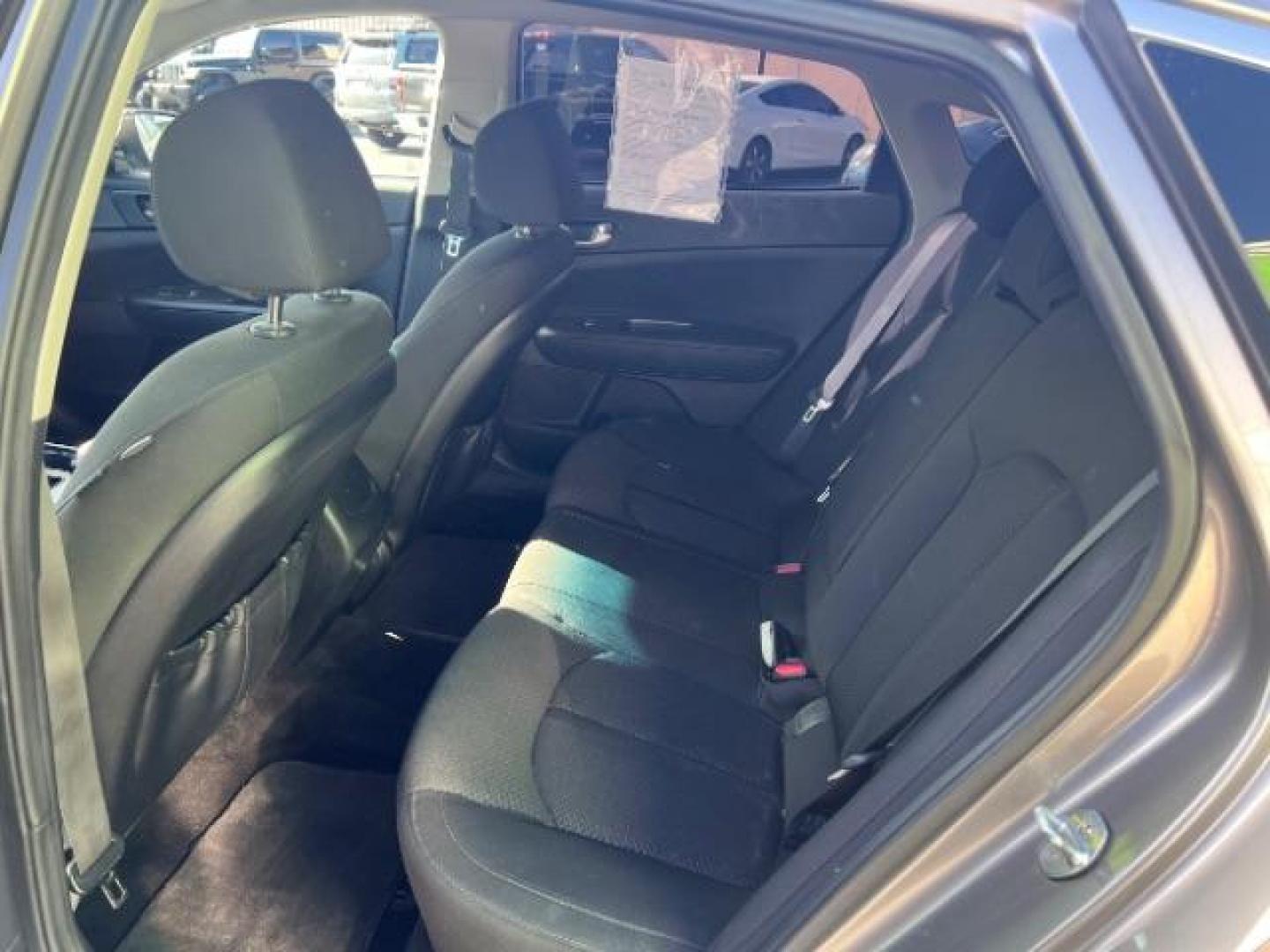 2018 Platinum Graphite /Black Kia Optima LX (5XXGT4L38JG) with an Theta II 2.4L I-4 gasoline direct injection engine, Automatic transmission, located at 1865 East Red Hills Pkwy, St. George, 84770, (435) 628-0023, 37.120850, -113.543640 - We specialize in helping ALL people get the best financing available. No matter your credit score, good, bad or none we can get you an amazing rate. Had a bankruptcy, divorce, or repossessions? We give you the green light to get your credit back on the road. Low down and affordable payments that fit - Photo#21