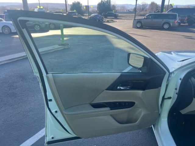 2016 White Orchid Pearl /Ivory Honda Accord LX (1HGCR2F39GA) with an 2.4L I-4 gasoline direct injection engine, Automatic transmission, located at 940 North Main Street, Cedar City, UT, 84720, (435) 628-0023, 37.692936, -113.061897 - We specialize in helping ALL people get the best financing available. No matter your credit score, good, bad or none we can get you an amazing rate. Had a bankruptcy, divorce, or repossessions? We give you the green light to get your credit back on the road. Low down and affordable payments that fit - Photo#12