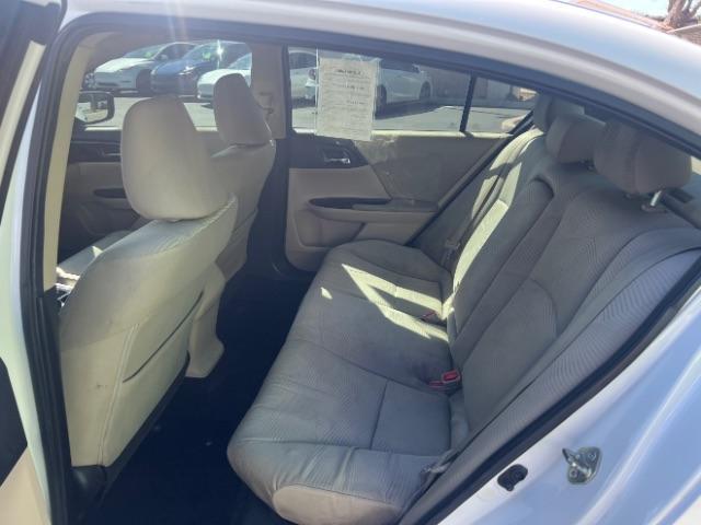 2016 White Orchid Pearl /Ivory Honda Accord LX (1HGCR2F39GA) with an 2.4L I-4 gasoline direct injection engine, Automatic transmission, located at 940 North Main Street, Cedar City, UT, 84720, (435) 628-0023, 37.692936, -113.061897 - We specialize in helping ALL people get the best financing available. No matter your credit score, good, bad or none we can get you an amazing rate. Had a bankruptcy, divorce, or repossessions? We give you the green light to get your credit back on the road. Low down and affordable payments that fit - Photo#21