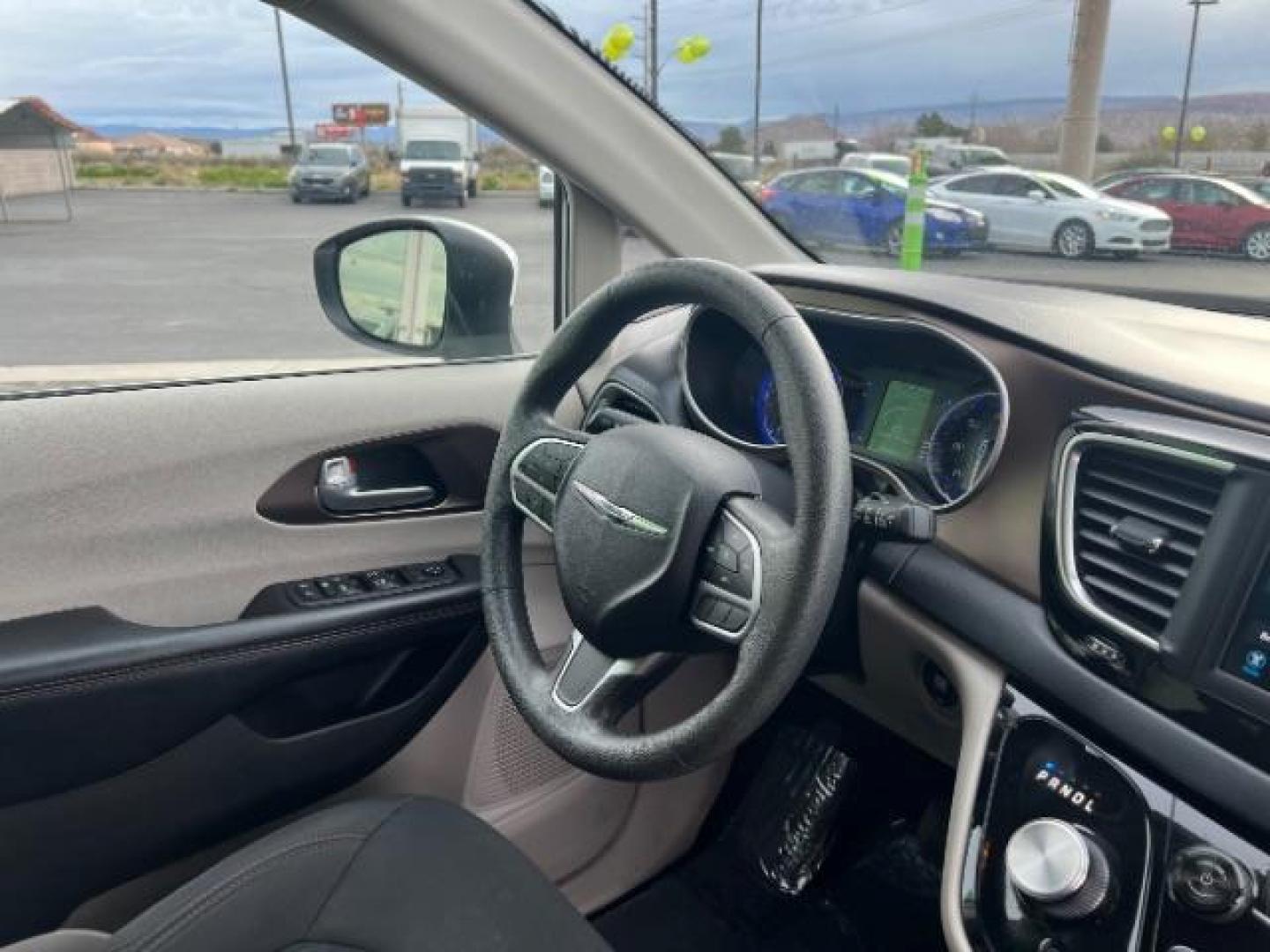 2018 Bright White Clearcoat /Black/Alloy Chrysler Pacifica L (2C4RC1AG8JR) with an Pentastar 3.6L V-6 DOHC engine, Automatic transmission, located at 940 North Main Street, Cedar City, UT, 84720, (435) 628-0023, 37.692936, -113.061897 - We specialize in helping ALL people get the best financing available. No matter your credit score, good, bad or none we can get you an amazing rate. Had a bankruptcy, divorce, or repossessions? We give you the green light to get your credit back on the road. Low down and affordable payments that fit - Photo#29