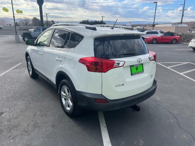 2013 Super White /Ash Toyota RAV4 XLE (JTMRFREV5D5) with an 2.5L I-4 DOHC engine, Automatic transmission, located at 1865 East Red Hills Pkwy, St. George, 84770, (435) 628-0023, 37.120850, -113.543640 - We specialize in helping ALL people get the best financing available. No matter your credit score, good, bad or none we can get you an amazing rate. Had a bankruptcy, divorce, or repossessions? We give you the green light to get your credit back on the road. Low down and affordable payments that fit - Photo#3