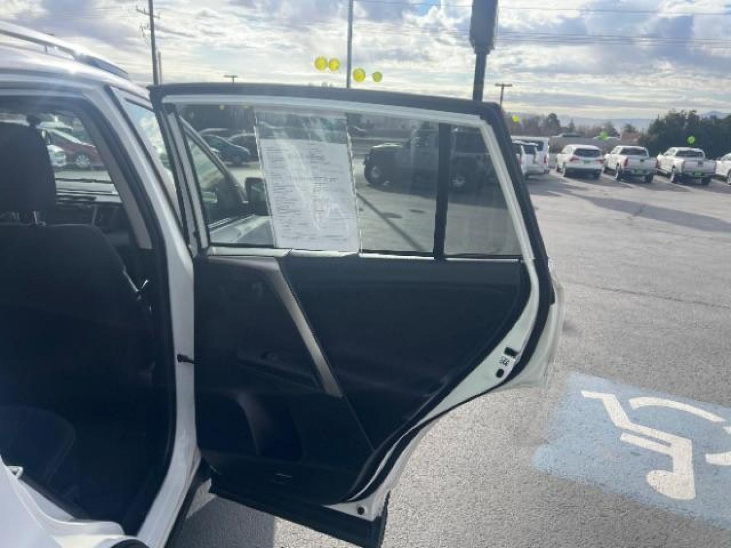 2013 Super White /Ash Toyota RAV4 XLE (JTMRFREV5D5) with an 2.5L I-4 DOHC engine, Automatic transmission, located at 1865 East Red Hills Pkwy, St. George, 84770, (435) 628-0023, 37.120850, -113.543640 - We specialize in helping ALL people get the best financing available. No matter your credit score, good, bad or none we can get you an amazing rate. Had a bankruptcy, divorce, or repossessions? We give you the green light to get your credit back on the road. Low down and affordable payments that fit - Photo#25