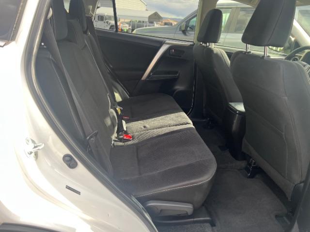 2013 Super White /Ash Toyota RAV4 XLE (JTMRFREV5D5) with an 2.5L I-4 DOHC engine, Automatic transmission, located at 1865 East Red Hills Pkwy, St. George, 84770, (435) 628-0023, 37.120850, -113.543640 - We specialize in helping ALL people get the best financing available. No matter your credit score, good, bad or none we can get you an amazing rate. Had a bankruptcy, divorce, or repossessions? We give you the green light to get your credit back on the road. Low down and affordable payments that fit - Photo#26