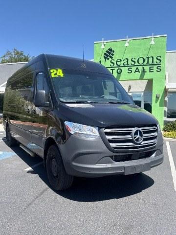 2024 Obsidian Black Metallic /Black Mercedes-Benz Sprinter 2500 High Roof 4-Cyl Diesel (W1Z4KGHY6RT) with an 2L I-4 diesel direct injection engine, Automatic transmission, located at 1865 East Red Hills Pkwy, St. George, 84770, (435) 628-0023, 37.120850, -113.543640- Photo#1