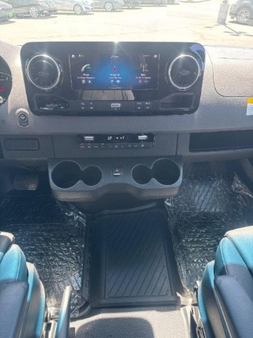 2024 Obsidian Black Metallic /Black Mercedes-Benz Sprinter 2500 High Roof 4-Cyl Diesel (W1Z4KGHY6RT) with an 2L I-4 diesel direct injection engine, Automatic transmission, located at 1865 East Red Hills Pkwy, St. George, 84770, (435) 628-0023, 37.120850, -113.543640 - Versatile Southern Utah travel starts with this 2024 Mercedes-Benz Sprinter 2500 High Roof 4-Cyl Diesel. Its 4-cylinder diesel, automatic transmission, and rear-wheel drive make it a smart fit for passenger transport, business use, and road trips. With 16,165 miles, this Sprinter is ready for its ne- Photo#18