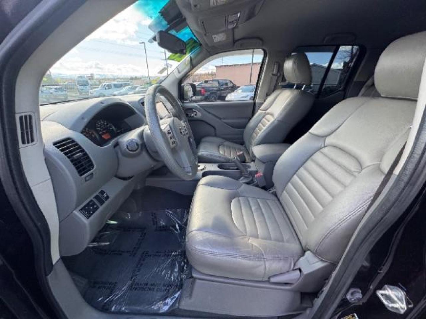 2020 Magnetic Black Pearl /Steel Nissan Frontier Crew Cab SV 4x2 (1N6ED0EA5LN) with an VQ 3.8L V-6 gasoline direct injection engine, Automatic transmission, located at 1865 East Red Hills Pkwy, St. George, 84770, (435) 628-0023, 37.120850, -113.543640 - We specialize in helping ALL people get the best financing available. No matter your credit score, good, bad or none we can get you an amazing rate. Had a bankruptcy, divorce, or repossessions? We give you the green light to get your credit back on the road. Low down and affordable payments that fit - Photo#11