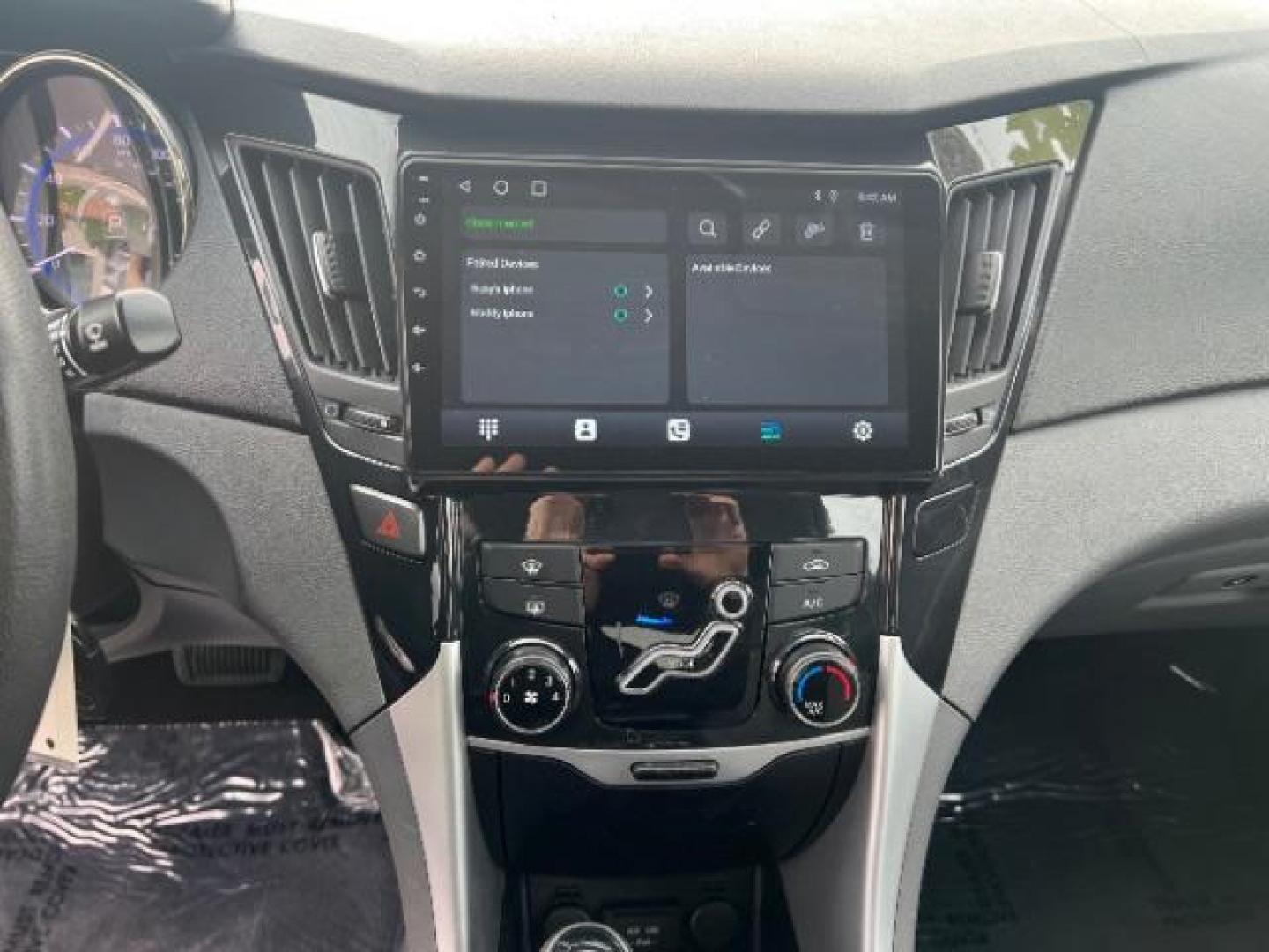 2013 Harbor Gray Metallic /Gray Hyundai Sonata GLS (5NPEB4AC8DH) with an 2.4L I-4 gasoline direct injection engine, Automatic transmission, located at 940 North Main Street, Cedar City, UT, 84720, (435) 628-0023, 37.692936, -113.061897 - We specialize in helping ALL people get the best financing available. No matter your credit score, good, bad or none we can get you an amazing rate. Had a bankruptcy, divorce, or repossessions? We give you the green light to get your credit back on the road. Low down and affordable payments that fit - Photo#17