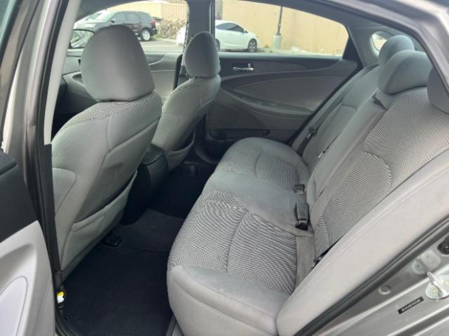 2013 Harbor Gray Metallic /Gray Hyundai Sonata GLS (5NPEB4AC8DH) with an 2.4L I-4 gasoline direct injection engine, Automatic transmission, located at 940 North Main Street, Cedar City, UT, 84720, (435) 628-0023, 37.692936, -113.061897 - We specialize in helping ALL people get the best financing available. No matter your credit score, good, bad or none we can get you an amazing rate. Had a bankruptcy, divorce, or repossessions? We give you the green light to get your credit back on the road. Low down and affordable payments that fit - Photo#21