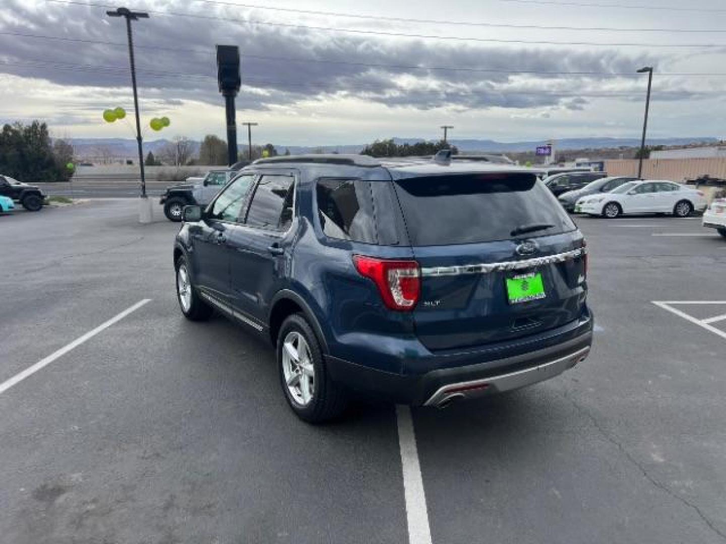 2017 Blue Jeans Metallic /Medium Light Camel Ford Explorer XLT (1FM5K7D82HG) with an EcoBoost 2.3L I-4 gasoline direct injection engine, Automatic transmission, located at 1865 East Red Hills Pkwy, St. George, 84770, (435) 628-0023, 37.120850, -113.543640 - We specialize in helping ALL people get the best financing available. No matter your credit score, good, bad or none we can get you an amazing rate. Had a bankruptcy, divorce, or repossessions? We give you the green light to get your credit back on the road. Low down and affordable payments that fit- Photo#4