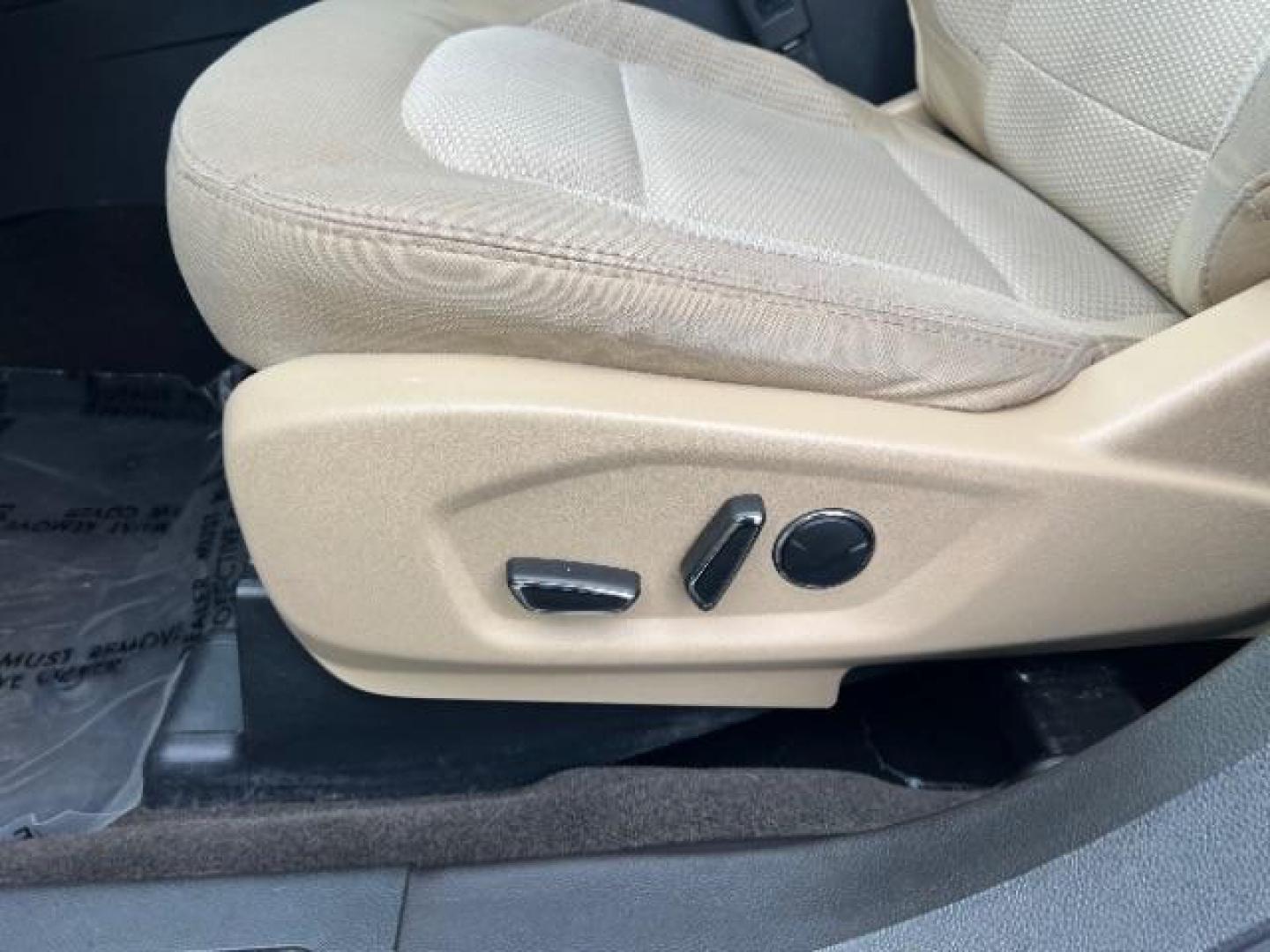 2017 Blue Jeans Metallic /Medium Light Camel Ford Explorer XLT (1FM5K7D82HG) with an EcoBoost 2.3L I-4 gasoline direct injection engine, Automatic transmission, located at 1865 East Red Hills Pkwy, St. George, 84770, (435) 628-0023, 37.120850, -113.543640 - We specialize in helping ALL people get the best financing available. No matter your credit score, good, bad or none we can get you an amazing rate. Had a bankruptcy, divorce, or repossessions? We give you the green light to get your credit back on the road. Low down and affordable payments that fit- Photo#13