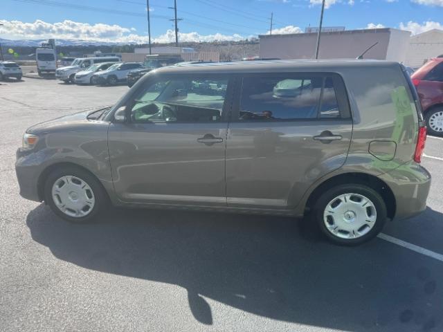 2013 Army Rock Metallic /Dark Charcoal Scion xB 10 Series (JTLZE4FE8DJ) with an 2.4L I-4 DOHC engine, Automatic transmission, located at 1865 East Red Hills Pkwy, St. George, 84770, (435) 628-0023, 37.120850, -113.543640 - We specialize in helping ALL people get the best financing available. No matter your credit score, good, bad or none we can get you an amazing rate. Had a bankruptcy, divorce, or repossessions? We give you the green light to get your credit back on the road. Low down and affordable payments that fit - Photo#4