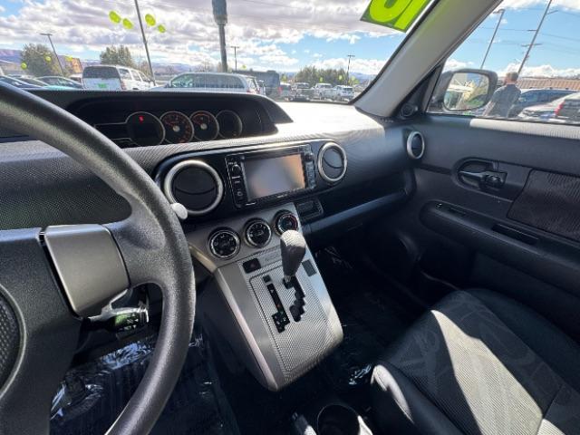 2013 Army Rock Metallic /Dark Charcoal Scion xB 10 Series (JTLZE4FE8DJ) with an 2.4L I-4 DOHC engine, Automatic transmission, located at 1865 East Red Hills Pkwy, St. George, 84770, (435) 628-0023, 37.120850, -113.543640 - We specialize in helping ALL people get the best financing available. No matter your credit score, good, bad or none we can get you an amazing rate. Had a bankruptcy, divorce, or repossessions? We give you the green light to get your credit back on the road. Low down and affordable payments that fit - Photo#11