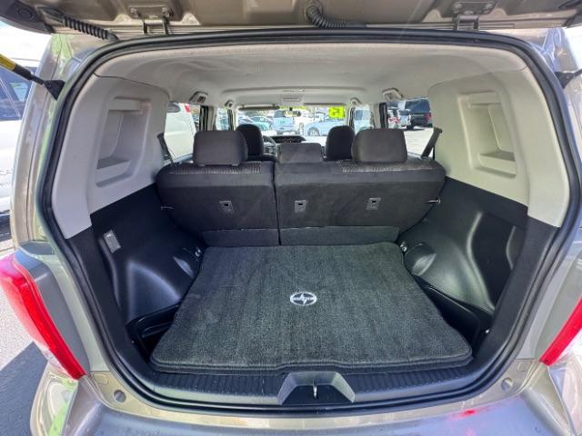 2013 Army Rock Metallic /Dark Charcoal Scion xB 10 Series (JTLZE4FE8DJ) with an 2.4L I-4 DOHC engine, Automatic transmission, located at 1865 East Red Hills Pkwy, St. George, 84770, (435) 628-0023, 37.120850, -113.543640 - We specialize in helping ALL people get the best financing available. No matter your credit score, good, bad or none we can get you an amazing rate. Had a bankruptcy, divorce, or repossessions? We give you the green light to get your credit back on the road. Low down and affordable payments that fit - Photo#19