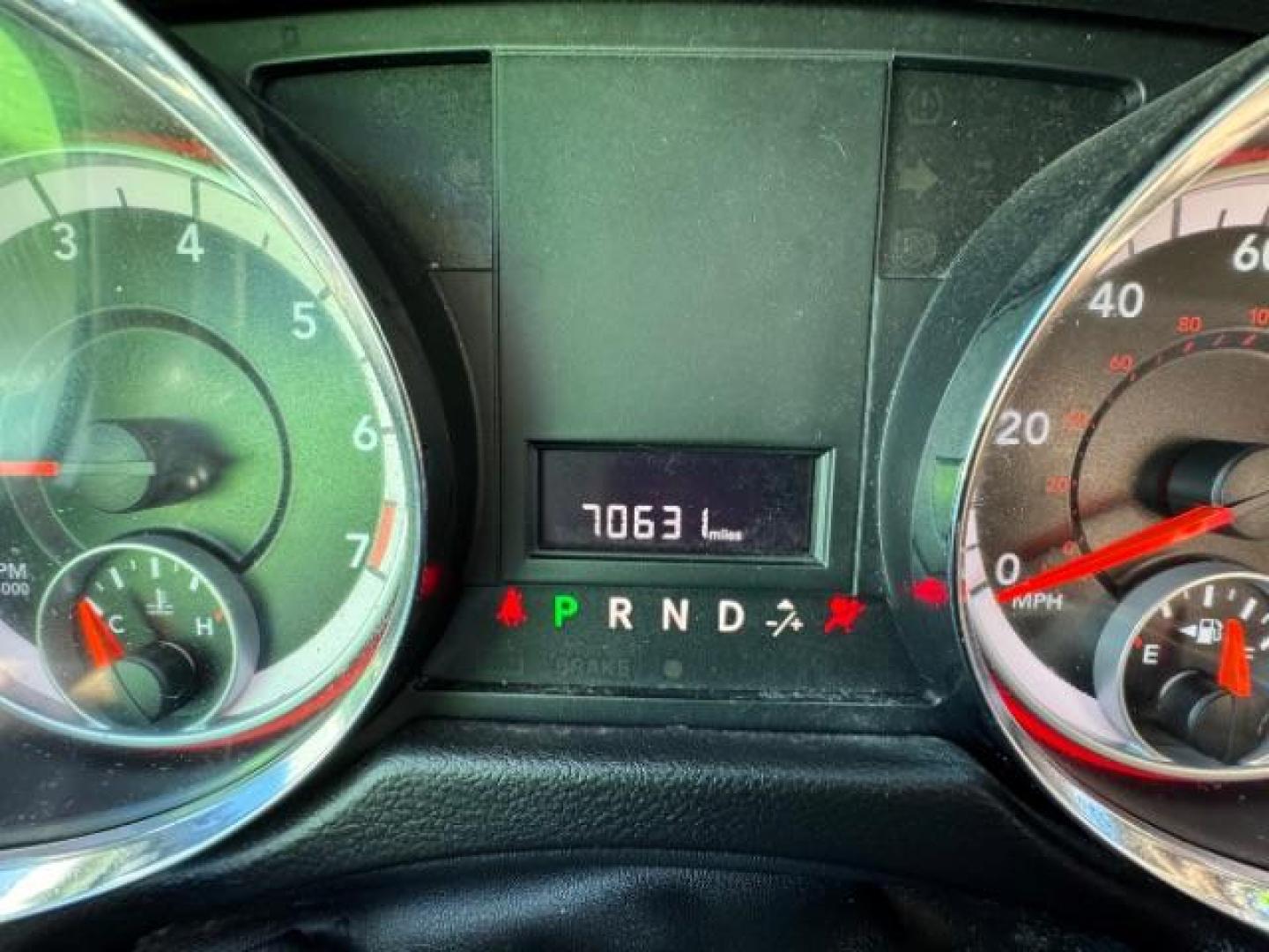 2012 Stone White Clearcoat /Black/Light Graystone Dodge Grand Caravan SXT (2C4RDGCG8CR) with an 3.6L V-6 DOHC engine, Automatic transmission, located at 1865 East Red Hills Pkwy, St. George, 84770, (435) 628-0023, 37.120850, -113.543640 - Photo#12