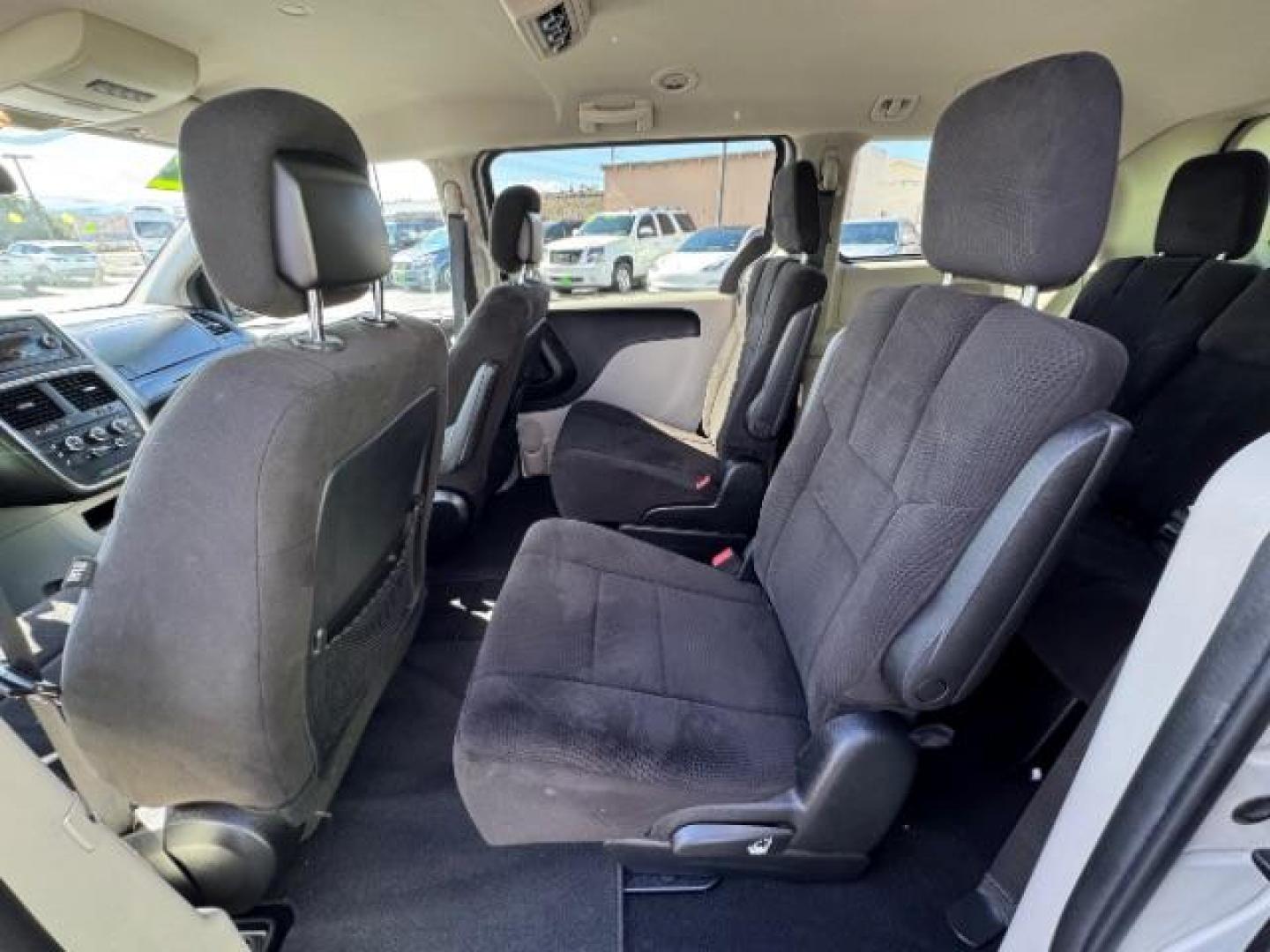 2012 Stone White Clearcoat /Black/Light Graystone Dodge Grand Caravan SXT (2C4RDGCG8CR) with an 3.6L V-6 DOHC engine, Automatic transmission, located at 1865 East Red Hills Pkwy, St. George, 84770, (435) 628-0023, 37.120850, -113.543640 - Photo#15