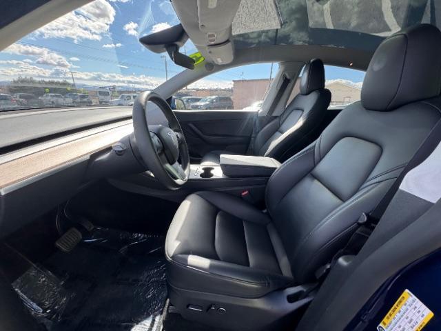 2023 Deep Blue Metallic /Black Tesla Model Y Long Range Dual Motor All-Wheel Drive | AWD (7SAYGDEE3PA) with an ELECTRIC engine, Electric transmission, located at 1865 East Red Hills Pkwy, St. George, 84770, (435) 628-0023, 37.120850, -113.543640 - Excellent Tesla Model Y Long Range All Wheel Drive. With Acceleration Boost paid for ($2k add on) All our Teslas come with charging kit Battery is 98% healthy. Gets 310 on full charge. Clean title, no accidents Still has remaining 120k mile Tesla warranty on battery and motor. We have aftermarket - Photo#11