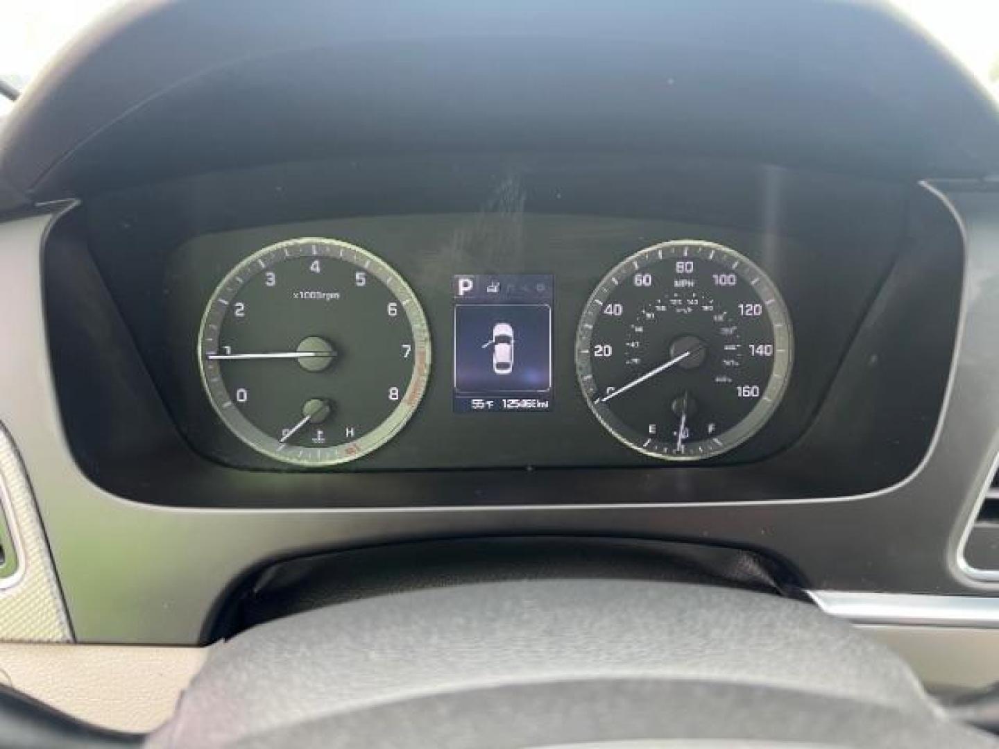 2017 Silver /Gray Hyundai Sonata SE (5NPE24AF9HH) , Automatic transmission, located at 940 North Main Street, Cedar City, UT, 84720, (435) 628-0023, 37.692936, -113.061897 - We specialize in helping ALL people get the best financing available. No matter your credit score, good, bad or none we can get you an amazing rate. Had a bankruptcy, divorce, or repossessions? We give you the green light to get your credit back on the road. Low down and affordable payments that fit - Photo#16