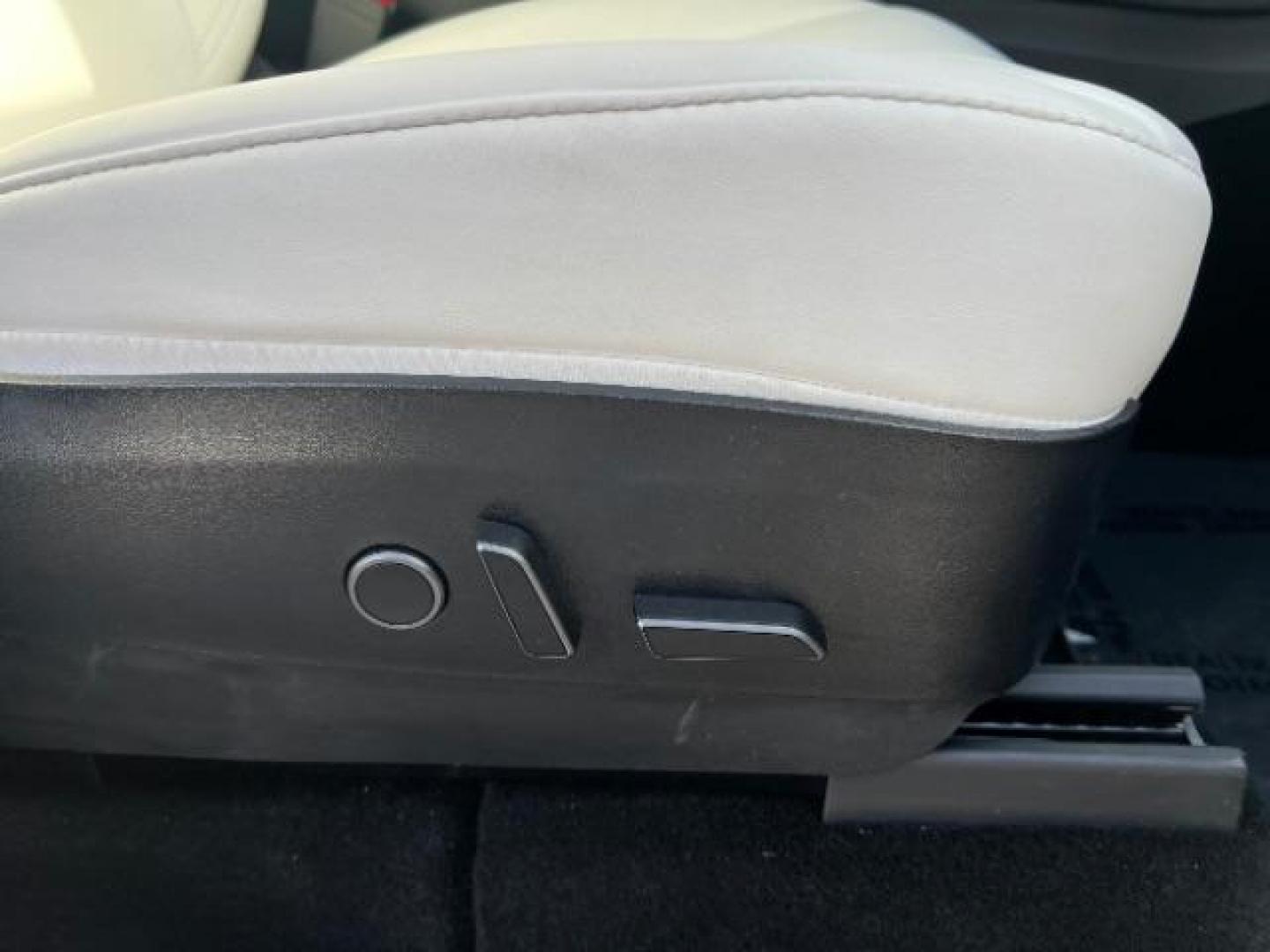 2021 White /White/Black Tesla Model Y Long Range Dual Motor All-Wheel Drive (5YJYGDEE5MF) with an ELECTRIC engine, Electric transmission, located at 1865 East Red Hills Pkwy, St. George, 84770, (435) 628-0023, 37.120850, -113.543640 - Excellent Tesla Model Y Long Range All Wheel Drive. With Full Self Drive paid for ($8k add on) Which is no longer available to buy. All our Teslas come with charging kit. Color changing wrap is a little rough but will still turn heads. Battery is healthy. Gets 275 on full charge. Clean title, no a - Photo#28