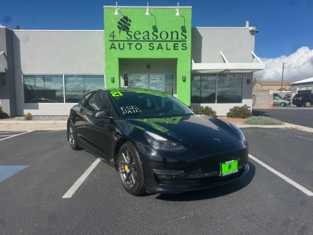 2021 Solid Black /Black Tesla Model 3 Long Range Dual Motor All-Wheel Drive (5YJ3E1EB9MF) with an ELECTRIC engine, Electric transmission, located at 1865 East Red Hills Pkwy, St. George, 84770, (435) 628-0023, 37.120850, -113.543640 - Excellent Tesla Model 3 Long Range All Wheel Drive. With Full Self Drive paid for ($8k add on) Which is no longer available to buy. All our Teslas come with charging kits. Battery is 98% healthy. Gets 310 on full charge! Amazing for this year. Clean title, no accidents Still has remaining 120k mi - Photo#0