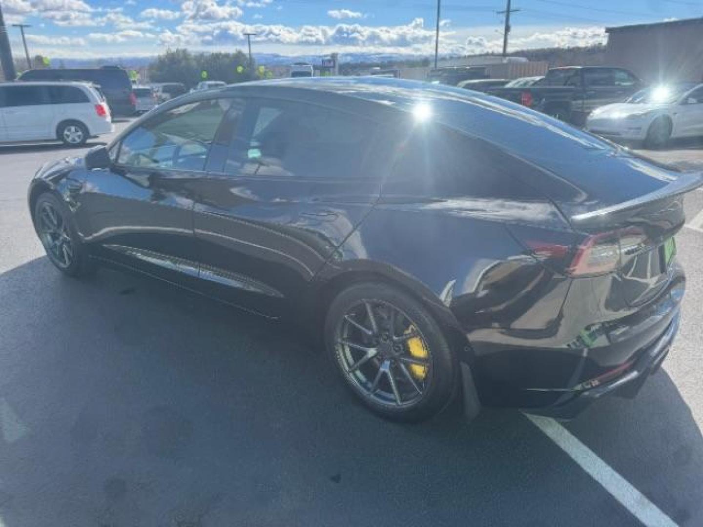 2021 Solid Black /Black Tesla Model 3 Long Range Dual Motor All-Wheel Drive (5YJ3E1EB9MF) with an ELECTRIC engine, Electric transmission, located at 1865 East Red Hills Pkwy, St. George, 84770, (435) 628-0023, 37.120850, -113.543640 - Excellent Tesla Model 3 Long Range All Wheel Drive. With Full Self Drive paid for ($8k add on) Which is no longer available to buy. All our Teslas come with charging kits. Battery is 98% healthy. Gets 310 on full charge! Amazing for this year. Clean title, no accidents Still has remaining 120k mi - Photo#5