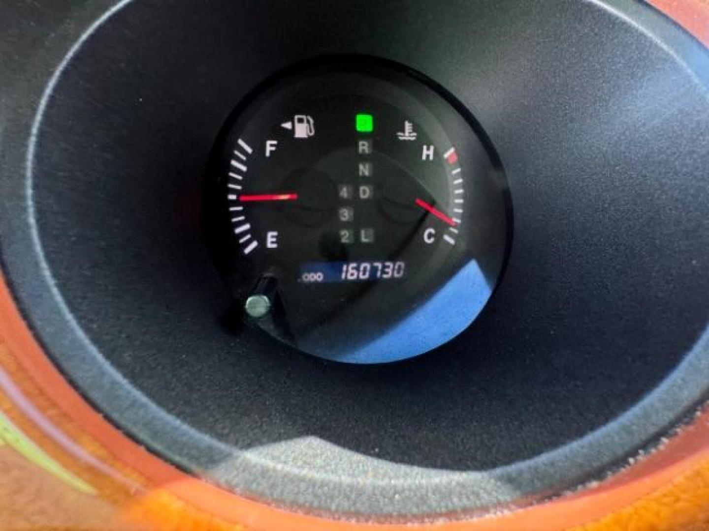 2005 Green /Beige Lexus ES 330 Sedan (JTHBA30G555) , Automatic transmission, located at 940 North Main Street, Cedar City, UT, 84720, (435) 628-0023, 37.692936, -113.061897 - Photo#13