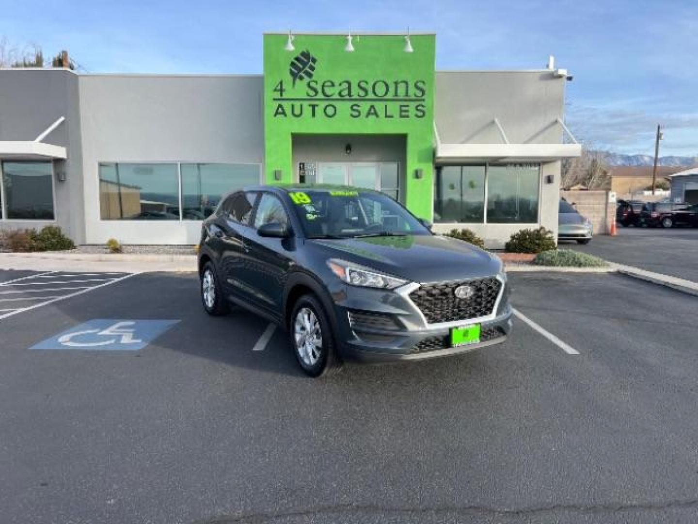 2019 Dusk Blue /Black Hyundai Tucson SE (KM8J2CA49KU) with an Nu 2L I-4 gasoline direct injection engine, Automatic transmission, located at 1865 East Red Hills Pkwy, St. George, 84770, (435) 628-0023, 37.120850, -113.543640 - We specialize in helping ALL people get the best financing available. No matter your credit score, good, bad or none we can get you an amazing rate. Had a bankruptcy, divorce, or repossessions? We give you the green light to get your credit back on the road. Low down and affordable payments that fit - Photo#0