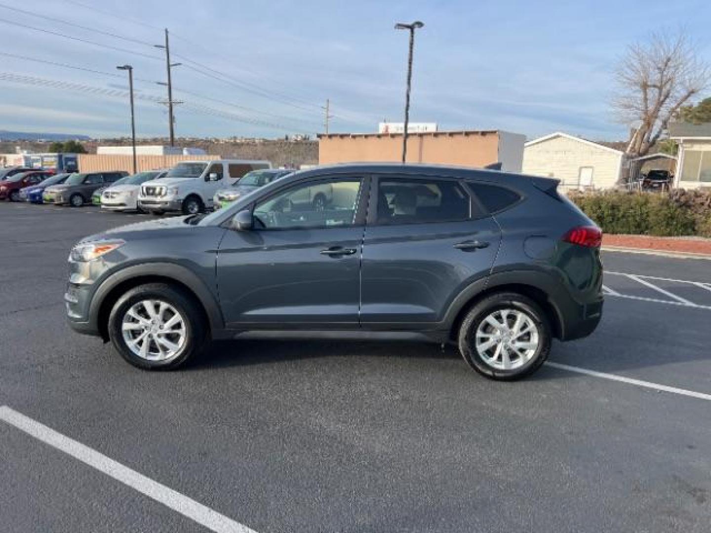 2019 Dusk Blue /Black Hyundai Tucson SE (KM8J2CA49KU) with an Nu 2L I-4 gasoline direct injection engine, Automatic transmission, located at 1865 East Red Hills Pkwy, St. George, 84770, (435) 628-0023, 37.120850, -113.543640 - We specialize in helping ALL people get the best financing available. No matter your credit score, good, bad or none we can get you an amazing rate. Had a bankruptcy, divorce, or repossessions? We give you the green light to get your credit back on the road. Low down and affordable payments that fit - Photo#3