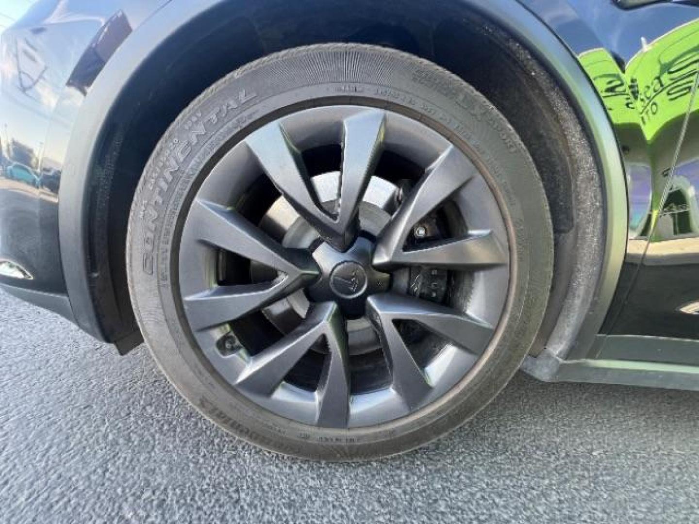 2024 Solid Black /Black Tesla Model X Long Range (7SAXCBE55RF) with an ELECTRIC engine, Electric transmission, located at 1865 East Red Hills Pkwy, St. George, 84770, (435) 628-0023, 37.120850, -113.543640 - Photo#9