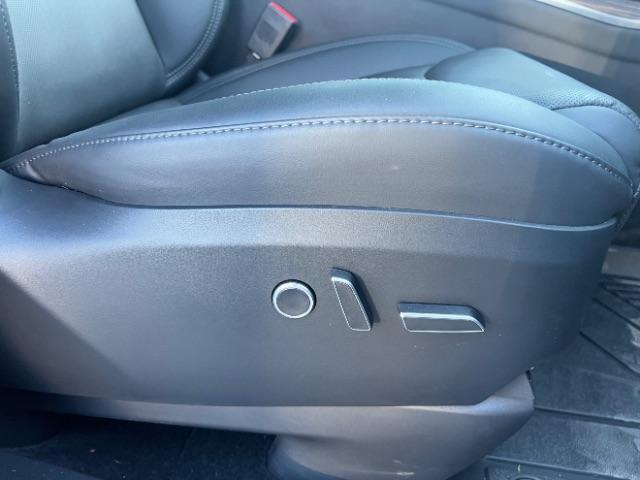 2024 Solid Black /Black Tesla Model X Long Range (7SAXCBE55RF) with an ELECTRIC engine, Electric transmission, located at 1865 East Red Hills Pkwy, St. George, 84770, (435) 628-0023, 37.120850, -113.543640 - Excellent Tesla Model X Long Range All Wheel Drive. With 3rd row 6 Seats, HW4, Homelink, Tow hitch, 20' WheelsLow miles and in near new condition. All our Teslas come with charging kit. Battery is healthy. Gets 300 on full charge. Clean title, no accidents, 1 Owner. Still has remaining Bumper 2 - Photo#25