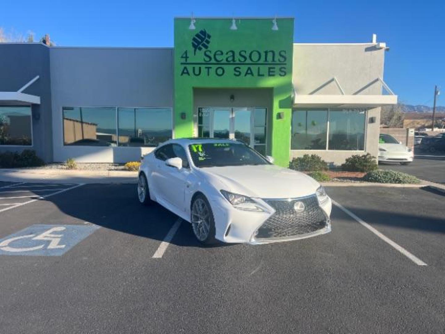 2017 White /Black Lexus RC 350 RWD (JTHHE5BC0H5) with an 3.5L V6 DOHC 24V engine, 8-Speed Automatic transmission, located at 1865 East Red Hills Pkwy, St. George, 84770, (435) 628-0023, 37.120850, -113.543640 - Photo#0