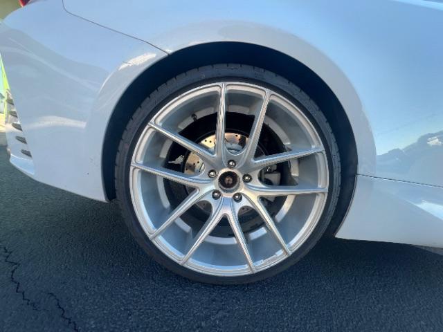 2017 White /Black Lexus RC 350 RWD (JTHHE5BC0H5) with an 3.5L V6 DOHC 24V engine, 8-Speed Automatic transmission, located at 1865 East Red Hills Pkwy, St. George, 84770, (435) 628-0023, 37.120850, -113.543640 - Photo#8