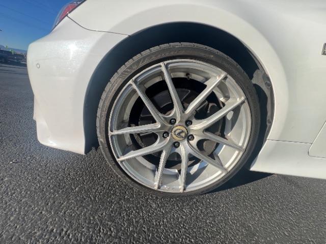2017 White /Black Lexus RC 350 RWD (JTHHE5BC0H5) with an 3.5L V6 DOHC 24V engine, 8-Speed Automatic transmission, located at 1865 East Red Hills Pkwy, St. George, 84770, (435) 628-0023, 37.120850, -113.543640 - Photo#10