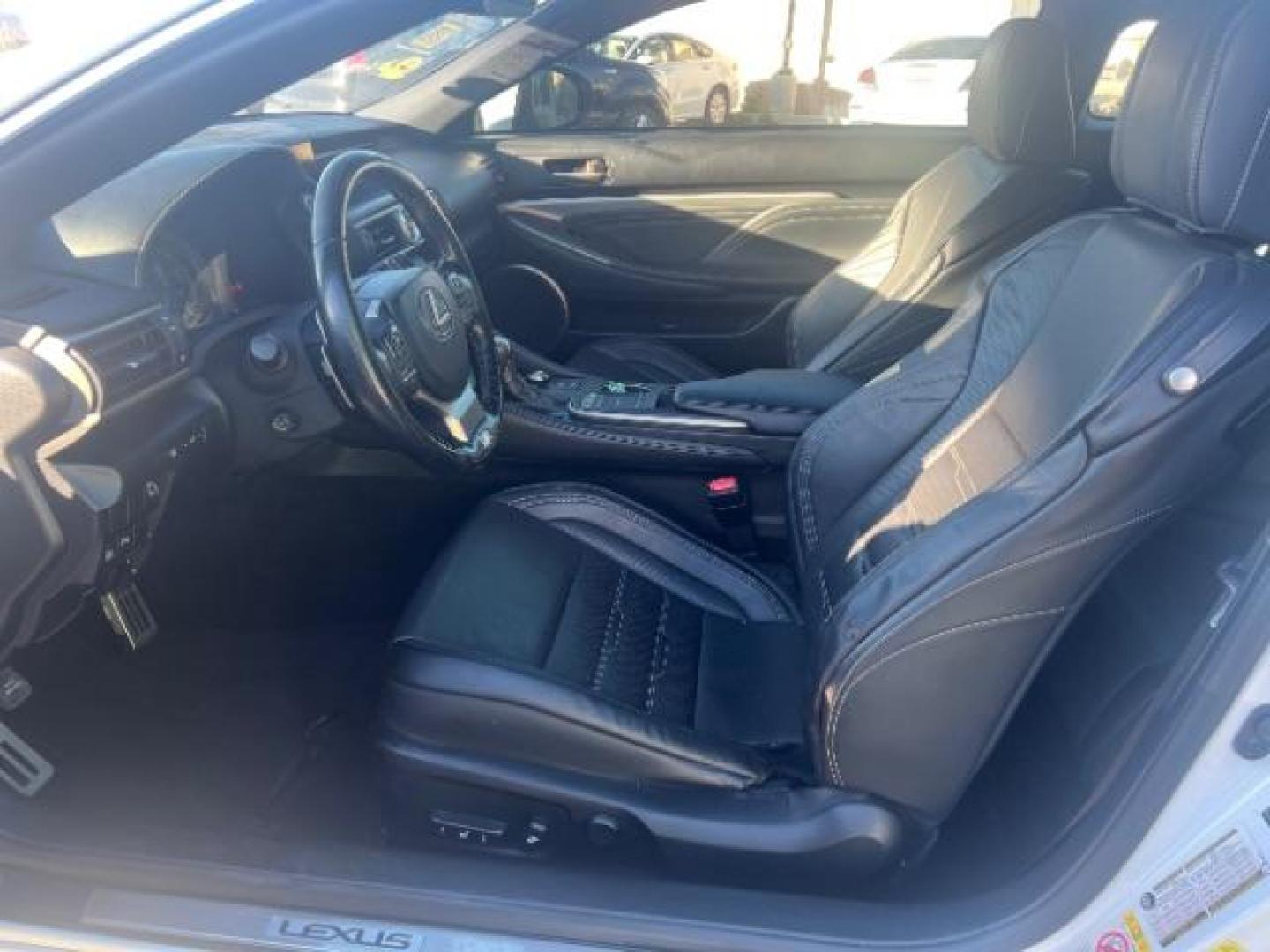 2017 White /Black Lexus RC 350 RWD (JTHHE5BC0H5) with an 3.5L V6 DOHC 24V engine, 8-Speed Automatic transmission, located at 1865 East Red Hills Pkwy, St. George, 84770, (435) 628-0023, 37.120850, -113.543640 - Photo#14