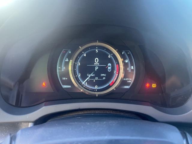 2017 White /Black Lexus RC 350 RWD (JTHHE5BC0H5) with an 3.5L V6 DOHC 24V engine, 8-Speed Automatic transmission, located at 1865 East Red Hills Pkwy, St. George, 84770, (435) 628-0023, 37.120850, -113.543640 - Photo#16