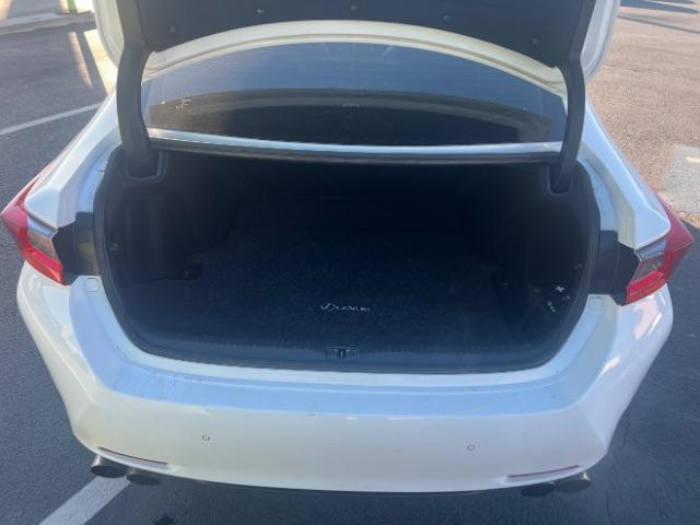 2017 White /Black Lexus RC 350 RWD (JTHHE5BC0H5) with an 3.5L V6 DOHC 24V engine, 8-Speed Automatic transmission, located at 1865 East Red Hills Pkwy, St. George, 84770, (435) 628-0023, 37.120850, -113.543640 - Photo#21