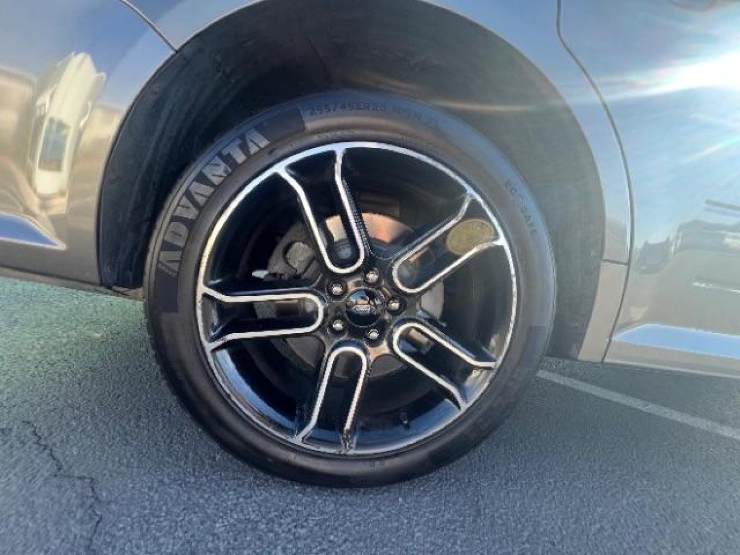 2013 Mineral Gray Metallic /Charcoal Black w/Gray Inserts Ford Flex Limited (2FMGK5D83DB) with an 3.5L V-6 DOHC engine, Automatic transmission, located at 1865 East Red Hills Pkwy, St. George, 84770, (435) 628-0023, 37.120850, -113.543640 - We specialize in helping ALL people get the best financing available. No matter your credit score, good, bad or none we can get you an amazing rate. Had a bankruptcy, divorce, or repossessions? We give you the green light to get your credit back on the road. Low down and affordable payments that fit - Photo#9