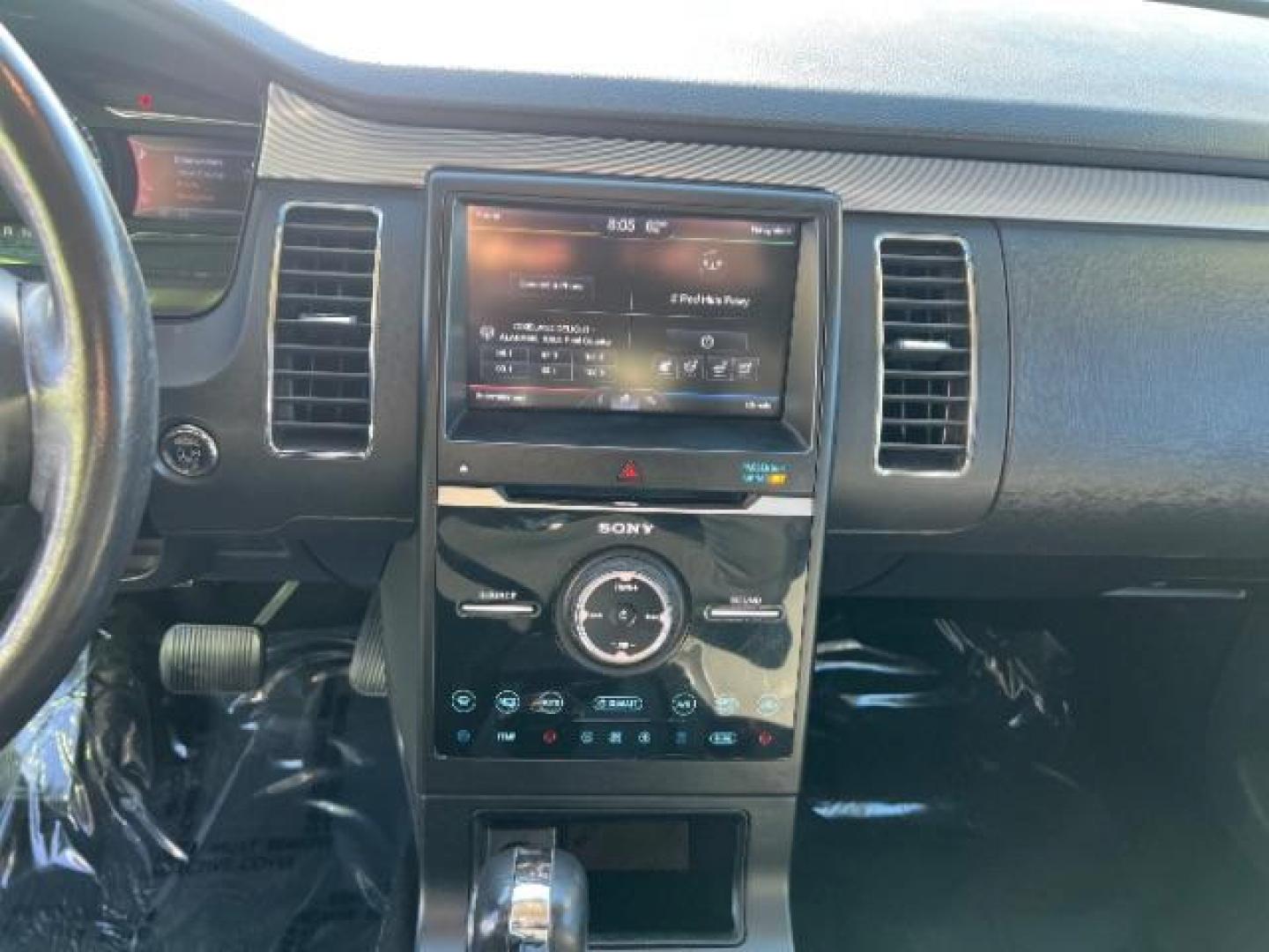 2013 Mineral Gray Metallic /Charcoal Black w/Gray Inserts Ford Flex Limited (2FMGK5D83DB) with an 3.5L V-6 DOHC engine, Automatic transmission, located at 1865 East Red Hills Pkwy, St. George, 84770, (435) 628-0023, 37.120850, -113.543640 - We specialize in helping ALL people get the best financing available. No matter your credit score, good, bad or none we can get you an amazing rate. Had a bankruptcy, divorce, or repossessions? We give you the green light to get your credit back on the road. Low down and affordable payments that fit - Photo#17