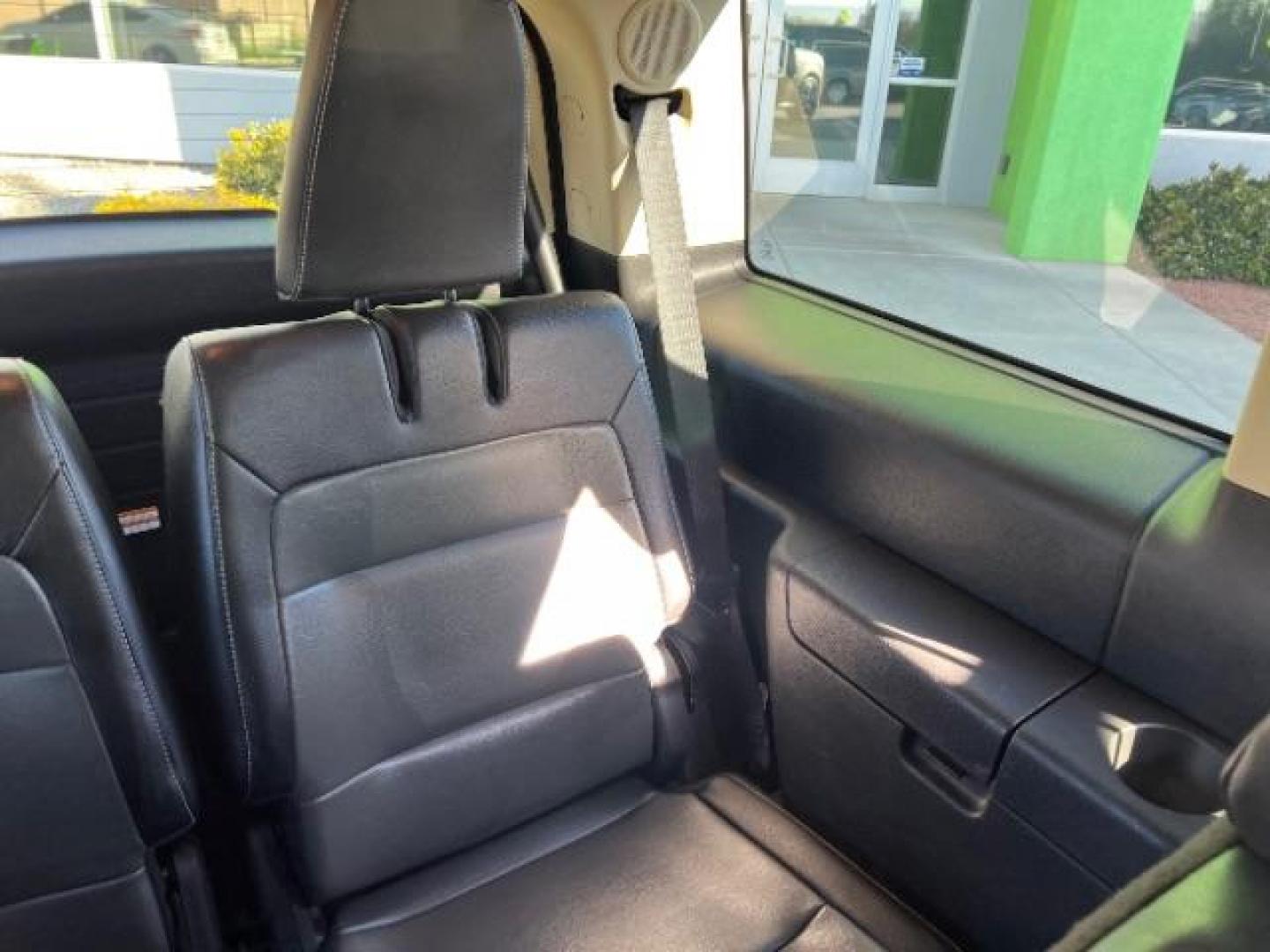 2013 Mineral Gray Metallic /Charcoal Black w/Gray Inserts Ford Flex Limited (2FMGK5D83DB) with an 3.5L V-6 DOHC engine, Automatic transmission, located at 1865 East Red Hills Pkwy, St. George, 84770, (435) 628-0023, 37.120850, -113.543640 - We specialize in helping ALL people get the best financing available. No matter your credit score, good, bad or none we can get you an amazing rate. Had a bankruptcy, divorce, or repossessions? We give you the green light to get your credit back on the road. Low down and affordable payments that fit - Photo#27