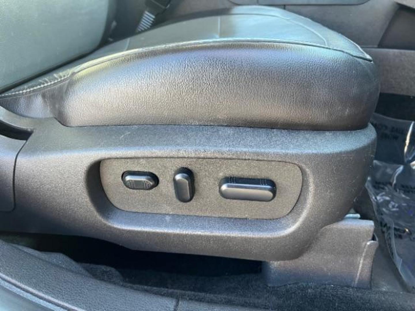 2013 Mineral Gray Metallic /Charcoal Black w/Gray Inserts Ford Flex Limited (2FMGK5D83DB) with an 3.5L V-6 DOHC engine, Automatic transmission, located at 1865 East Red Hills Pkwy, St. George, 84770, (435) 628-0023, 37.120850, -113.543640 - We specialize in helping ALL people get the best financing available. No matter your credit score, good, bad or none we can get you an amazing rate. Had a bankruptcy, divorce, or repossessions? We give you the green light to get your credit back on the road. Low down and affordable payments that fit - Photo#32