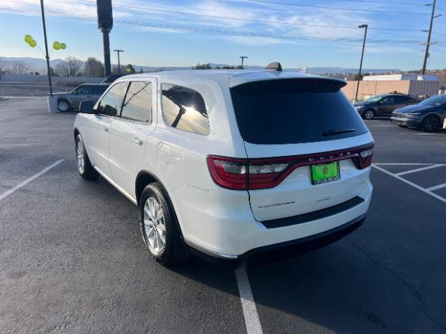 2021 Vice White /Black Dodge Durango SXT RWD (1C4RDHAG7MC) with an Pentastar 3.6L V-6 DOHC engine, Automatic transmission, located at 940 North Main Street, Cedar City, UT, 84720, (435) 628-0023, 37.692936, -113.061897 - We specialize in helping ALL people get the best financing available. No matter your credit score, good, bad or none we can get you an amazing rate. Had a bankruptcy, divorce, or repossessions? We give you the green light to get your credit back on the road. Low down and affordable payments that fit - Photo#4