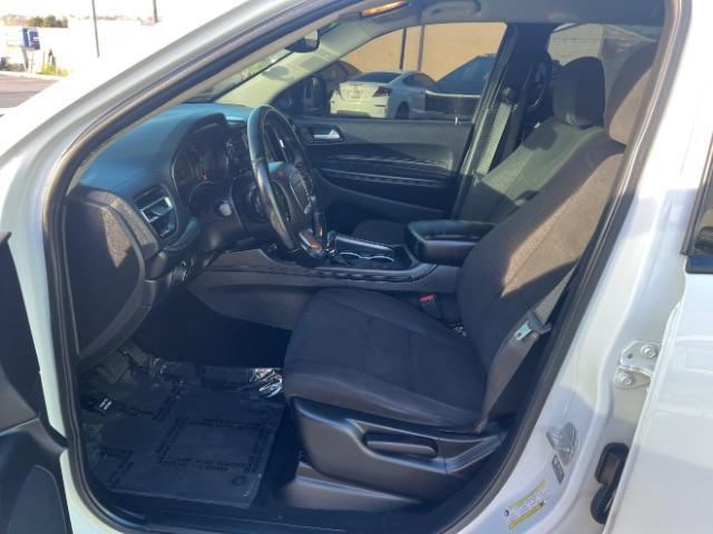 2021 Vice White /Black Dodge Durango SXT RWD (1C4RDHAG7MC) with an Pentastar 3.6L V-6 DOHC engine, Automatic transmission, located at 940 North Main Street, Cedar City, UT, 84720, (435) 628-0023, 37.692936, -113.061897 - We specialize in helping ALL people get the best financing available. No matter your credit score, good, bad or none we can get you an amazing rate. Had a bankruptcy, divorce, or repossessions? We give you the green light to get your credit back on the road. Low down and affordable payments that fit - Photo#14