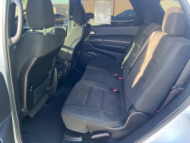 2021 Vice White /Black Dodge Durango SXT RWD (1C4RDHAG7MC) with an Pentastar 3.6L V-6 DOHC engine, Automatic transmission, located at 940 North Main Street, Cedar City, UT, 84720, (435) 628-0023, 37.692936, -113.061897 - We specialize in helping ALL people get the best financing available. No matter your credit score, good, bad or none we can get you an amazing rate. Had a bankruptcy, divorce, or repossessions? We give you the green light to get your credit back on the road. Low down and affordable payments that fit - Photo#21