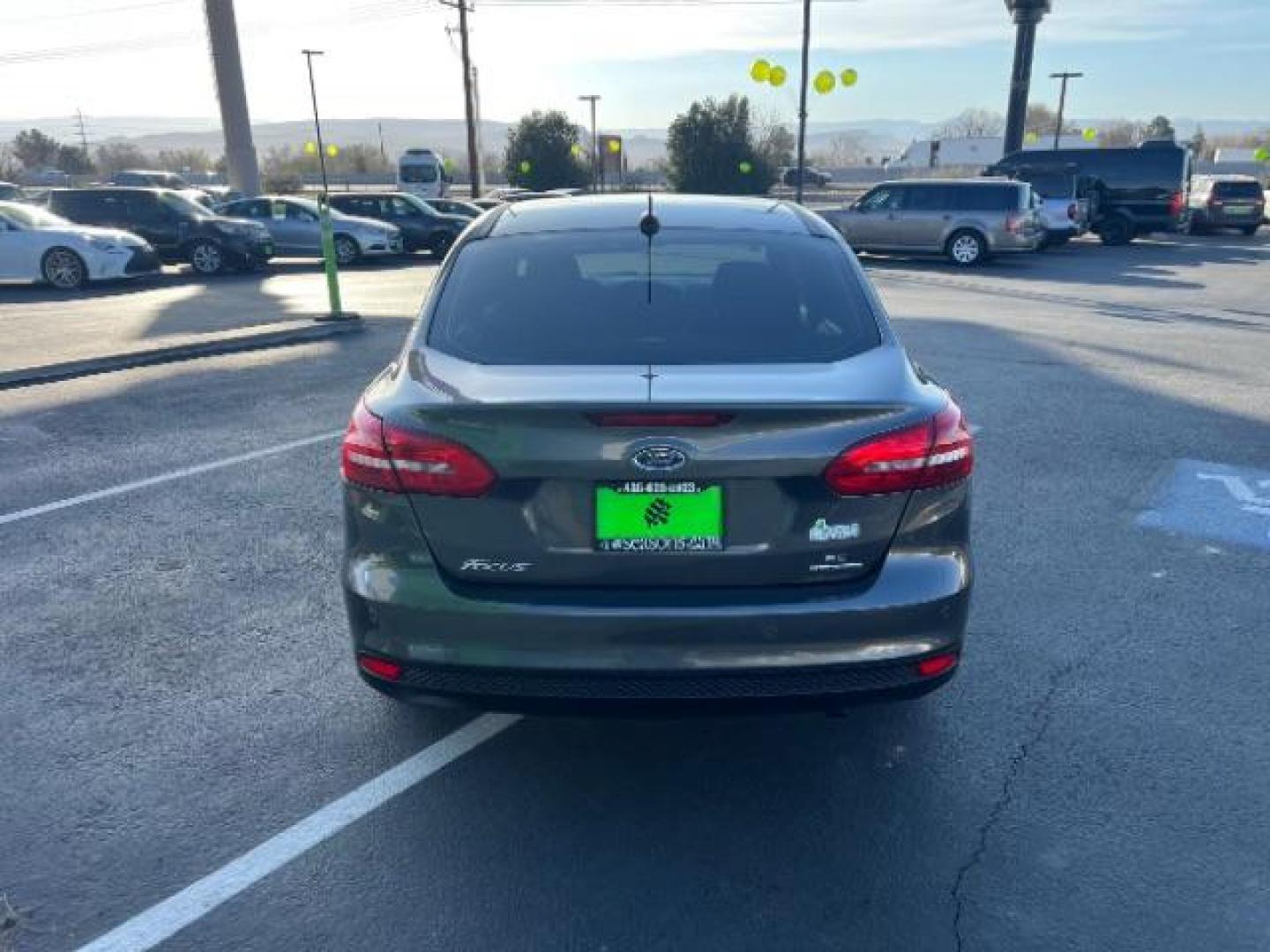 2016 Magnetic /Charcoal Black Ford Focus SE (1FADP3F2XGL) , Automatic transmission, located at 1865 East Red Hills Pkwy, St. George, 84770, (435) 628-0023, 37.120850, -113.543640 - We specialize in helping ALL people get the best financing available. No matter your credit score, good, bad or none we can get you an amazing rate. Had a bankruptcy, divorce, or repossessions? We give you the green light to get your credit back on the road. Low down and affordable payments that fit - Photo#5